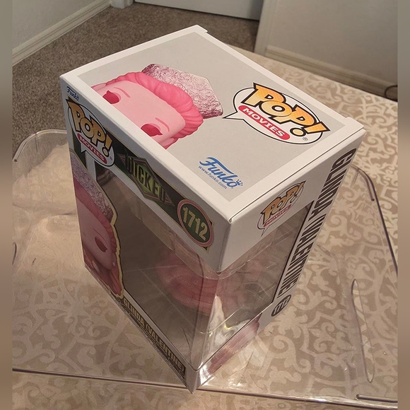 Wicked Glinda Valentine 1712 Funko Pop Movies - Picture 5 of 16